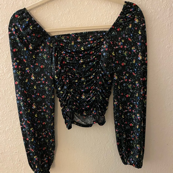 Floral Printed Top - Picture 3 of 4